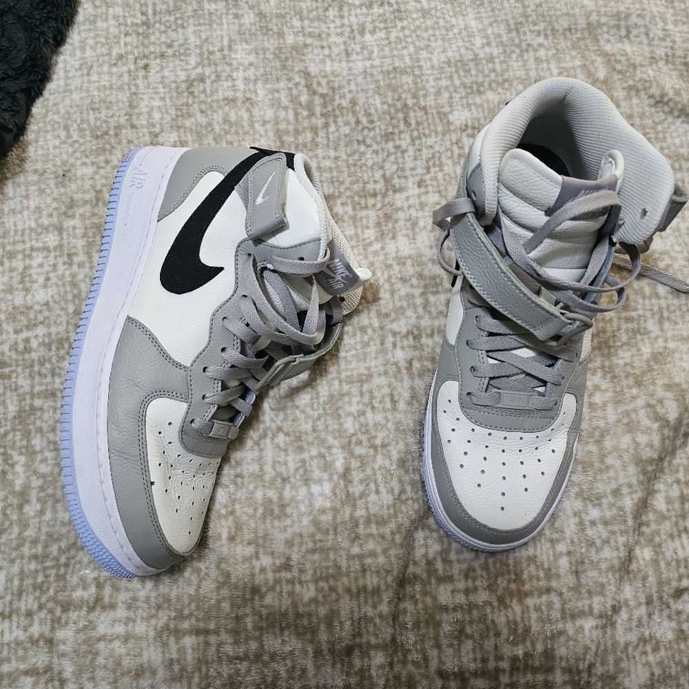 Nike Air Force 1 Mid, size 10.5 US, no box